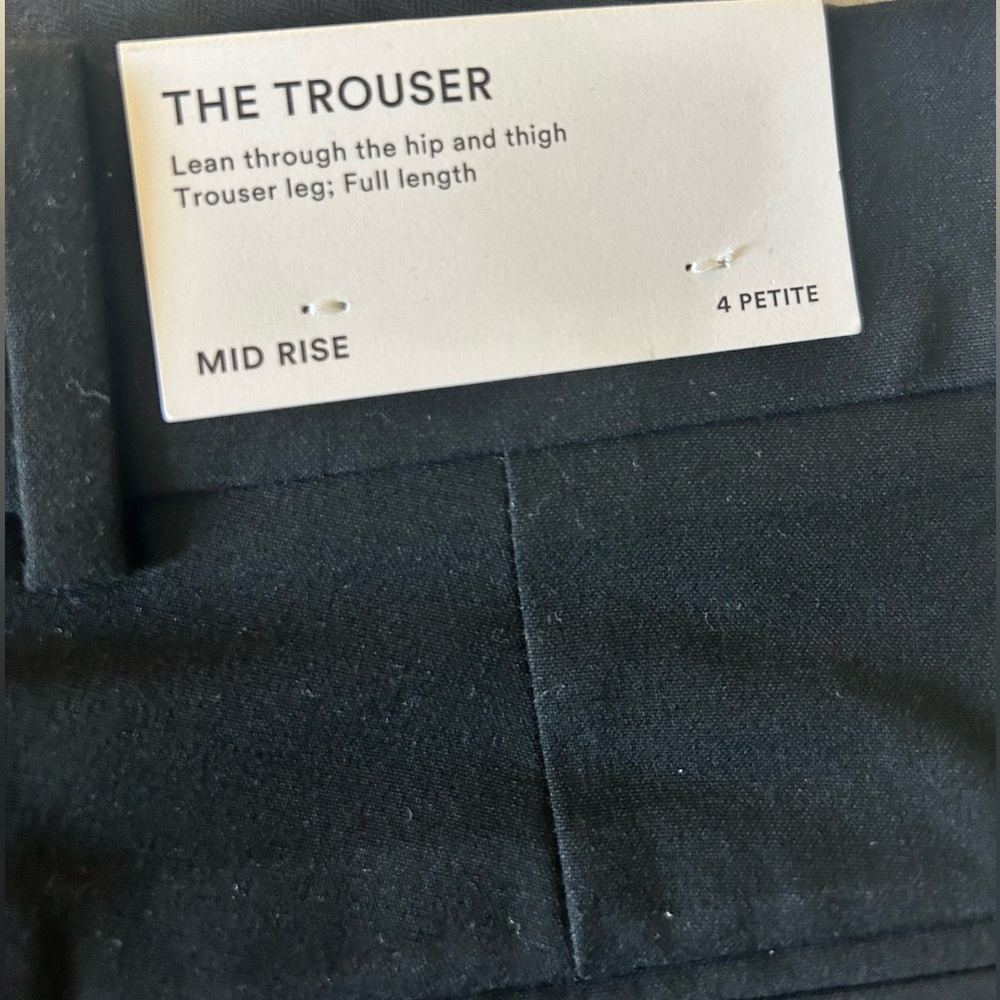 Ann Taylor NWT - Black Mid Rise Trousers - Size 4 petite